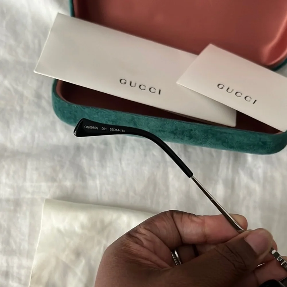 Gucci Aviators - Picture 3 of 5